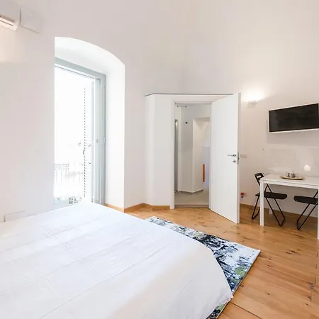 Art Loft M8 Centre M8apartments