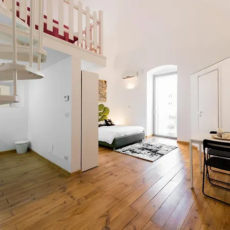 דירה Art Loft M8 Centre M8apartments