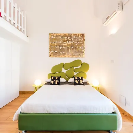 Art Loft M8 Centre M8apartments 巴里